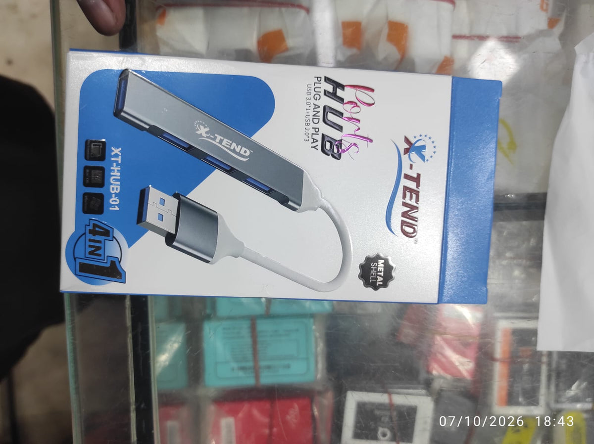 Premium 4-In-1 Metal USB 3.0/2.0 Speeds For Fast Data Transfer And Connectivity